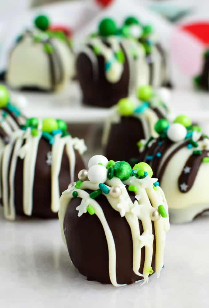 Close up image of Oreo Truffles.