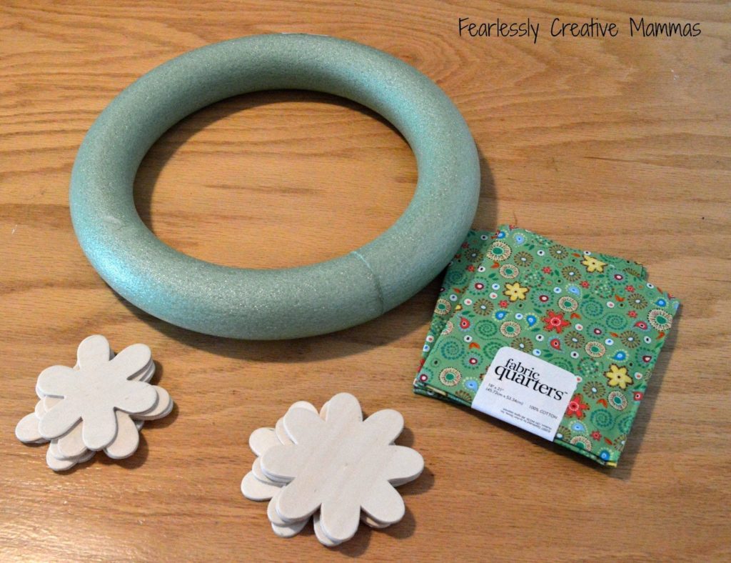 DIY Flower Wreath from Fearlessly Creative Mama as seen on Juggling Act Mama