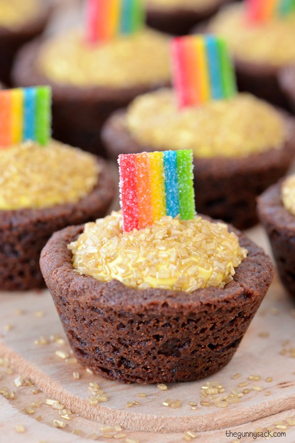 Pot of Gold Cookie Cups