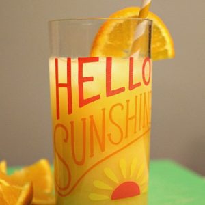Fuzzy Navel - a fun, summery drink | Persnickety Plates