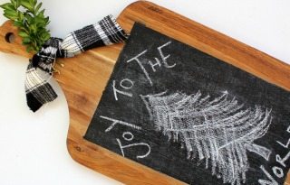 Fun Holiday Craft ... Cutting Board Chalkboard Art | View From The Fridge for Juggling Act Mama