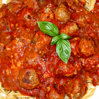 Mini Meatballs & Basil Tomato Sauce