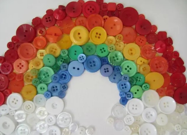 Creative Button Crafts: Over The Button Rainbow