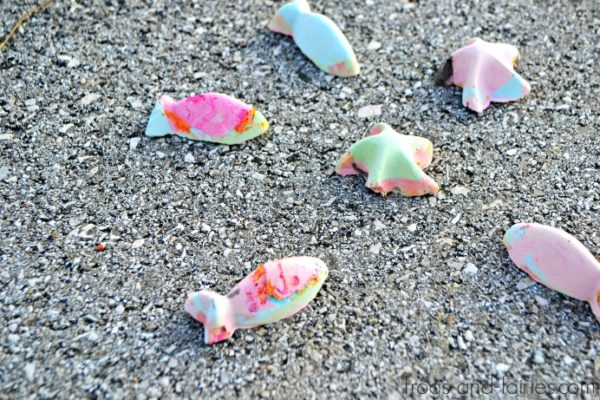 color changing sidewalk chalk