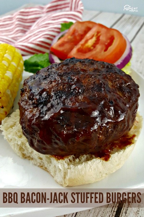 BBQ Bacon-Jack Stuffed Burgers #ad #HeluvaGoodSummer #HeluvaGoodCheese