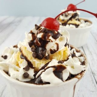 Decadent Brownie Mug Cake Sundaes for Two #Barleans #ad #LoveBarleans