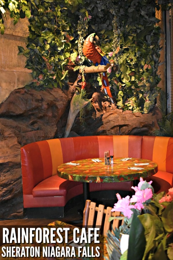 Visit the Rainforest Cafe #ad #SheratonNiagaraFalls