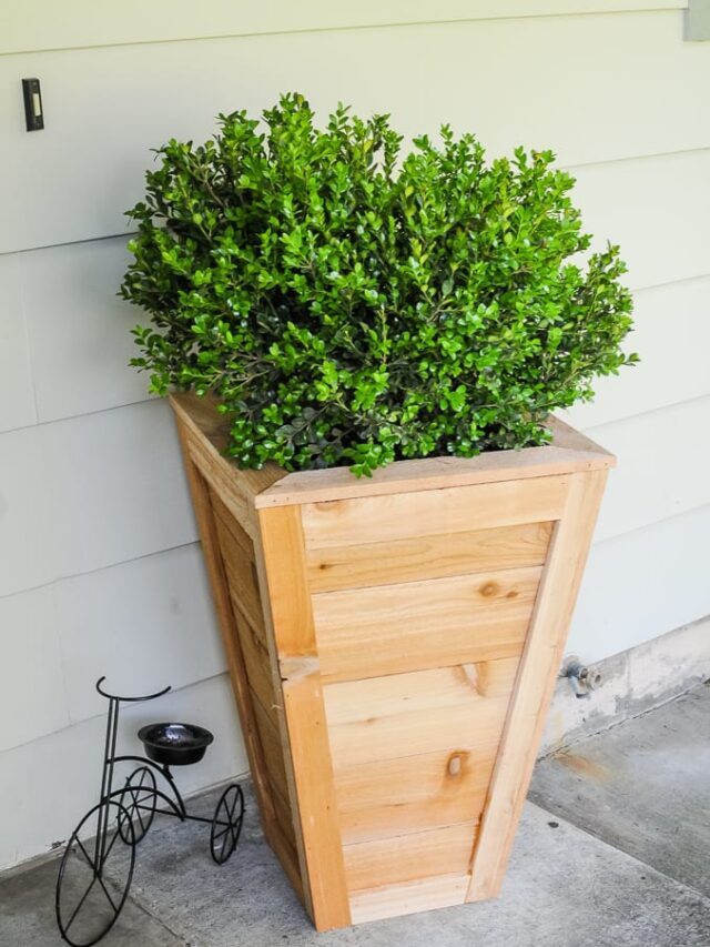 DIY CEDAR PLANTER BOX STORY