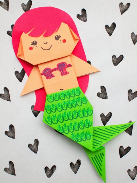 Top-down view of an Origami Mermaid.