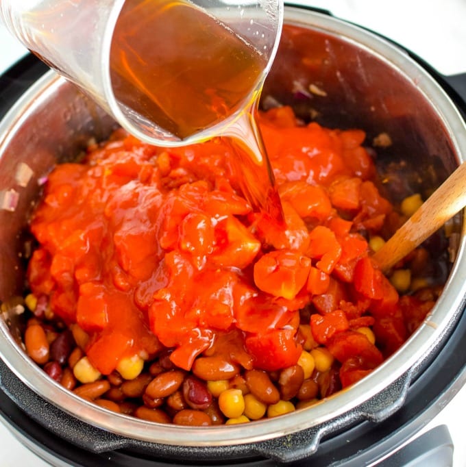 How to Make Instant Pot Beef Chili.