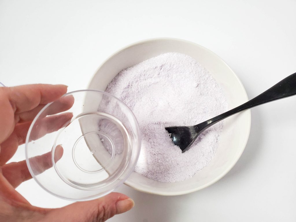 How to make aromatherapy shower steamers with lavender essential oil.