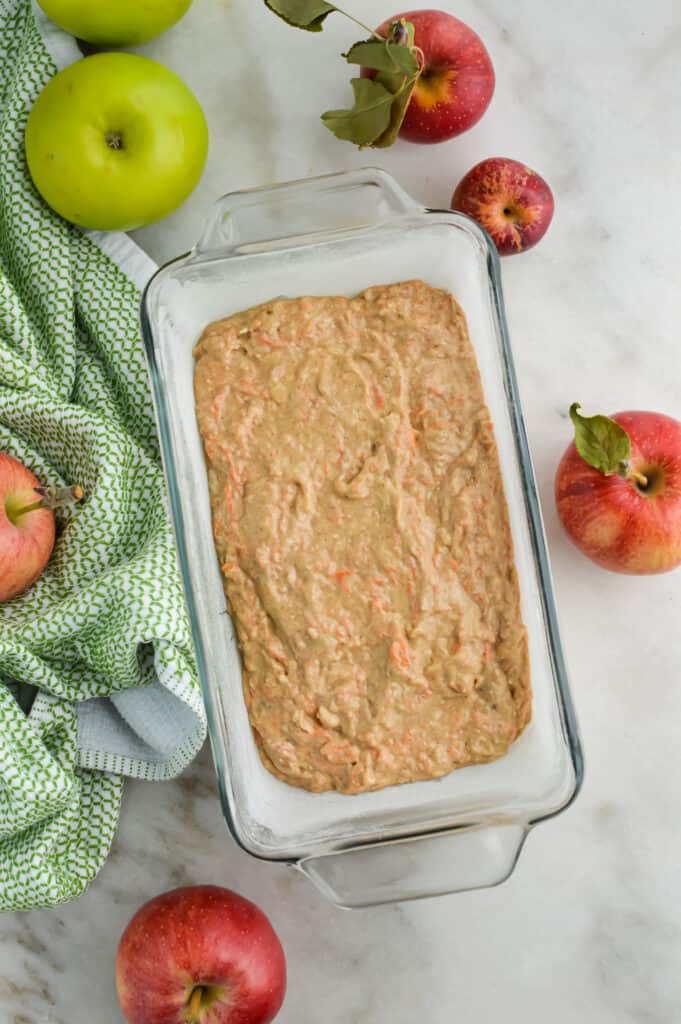 Steps for making apple carrot bread.