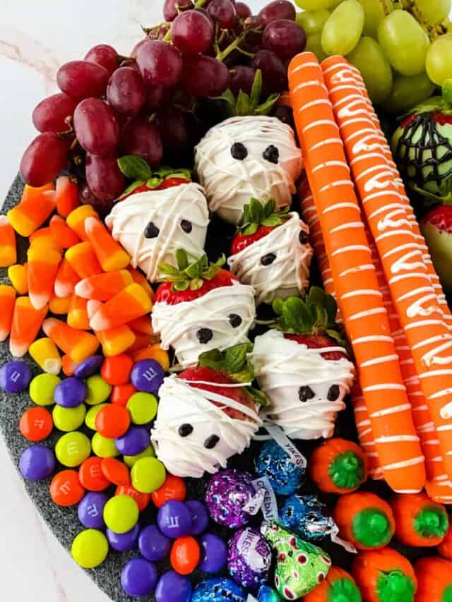 cropped-HalloweenCharcuterieBoard1000x1333-2.jpg