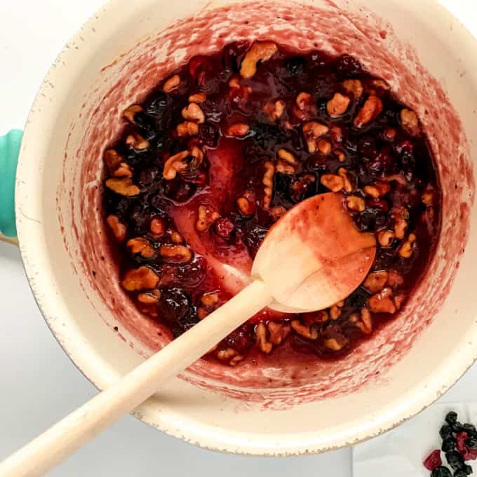 How to make baked brie with cranberry sauce.