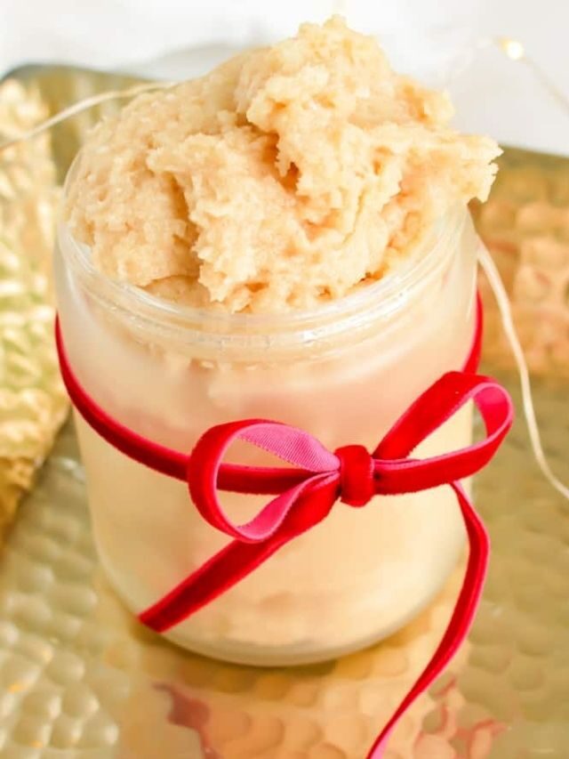 COCONUT OIL SUGAR SCRUB - "SUGAR COOKIE" STORY
