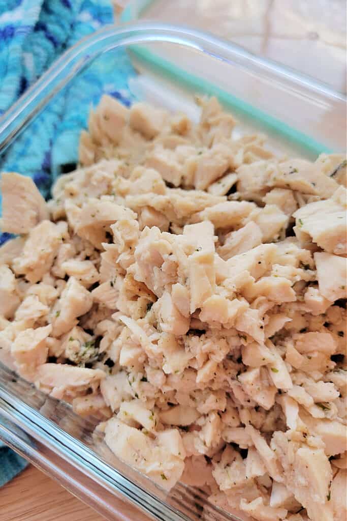 Close up of pulled chicken/