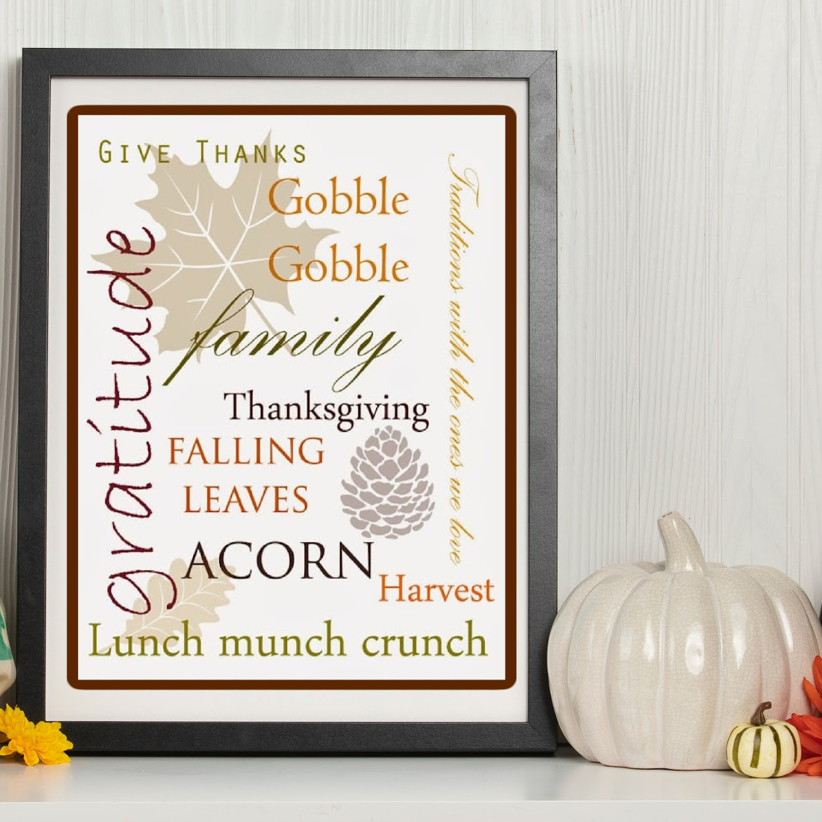 Thanksgiving Printable fireplace mantle decoration.
