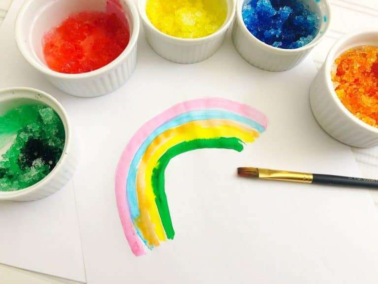 How to Paint With Snow – Easy Craft for Kids.