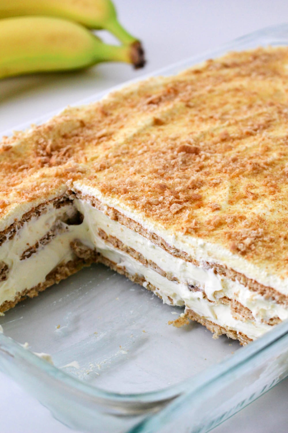 A large pan of No Bake Banana Pudding Cake.