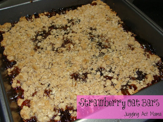 Strawberry Oat Bars via Juggling Act Mama