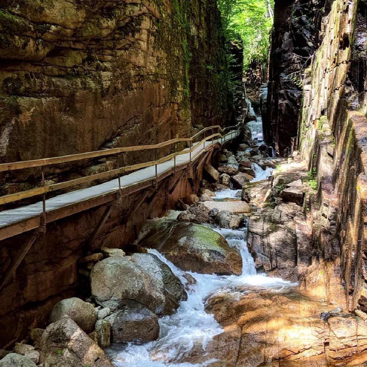 Flume Gorge NH pathway.