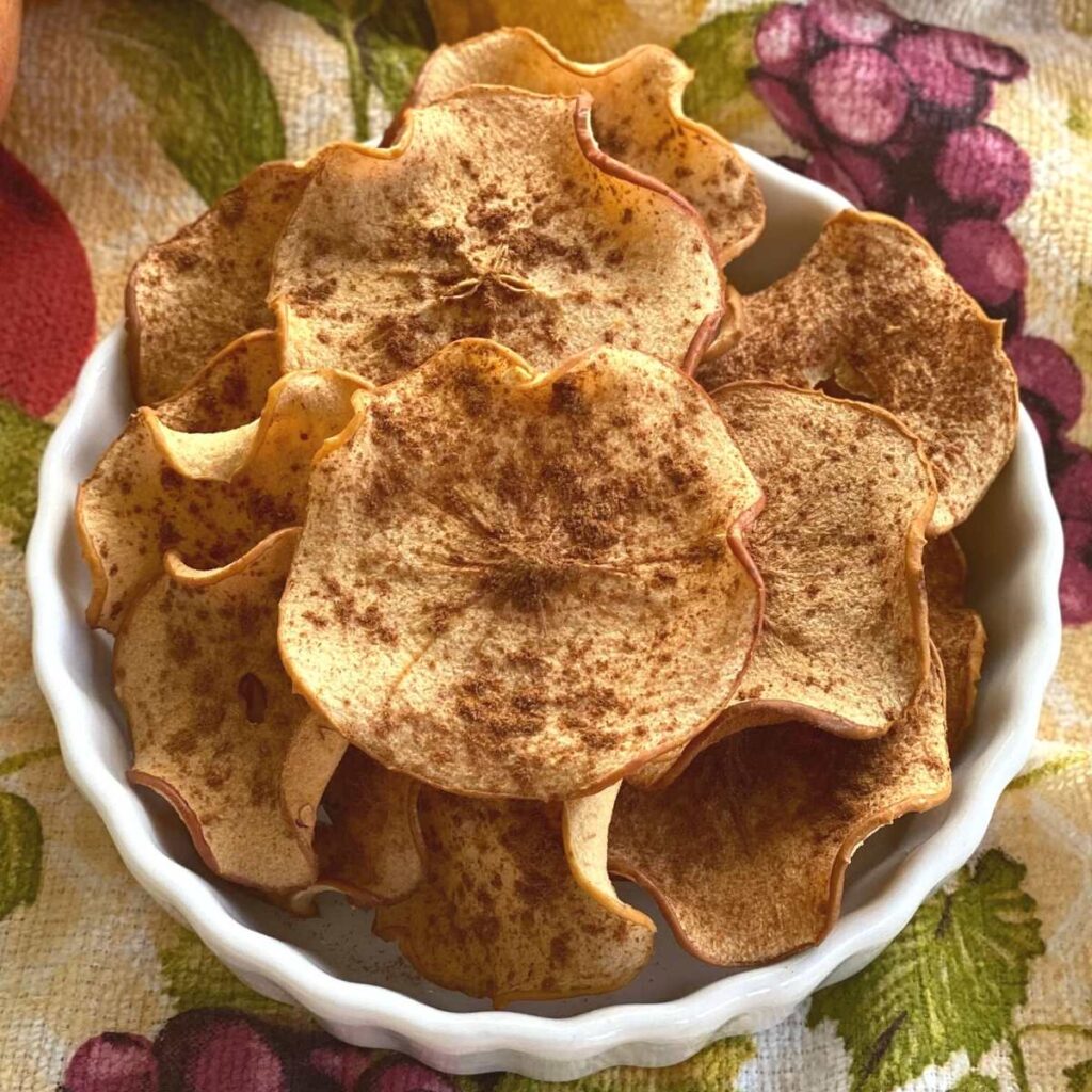 Baked Apple Chips | Dinner Mom