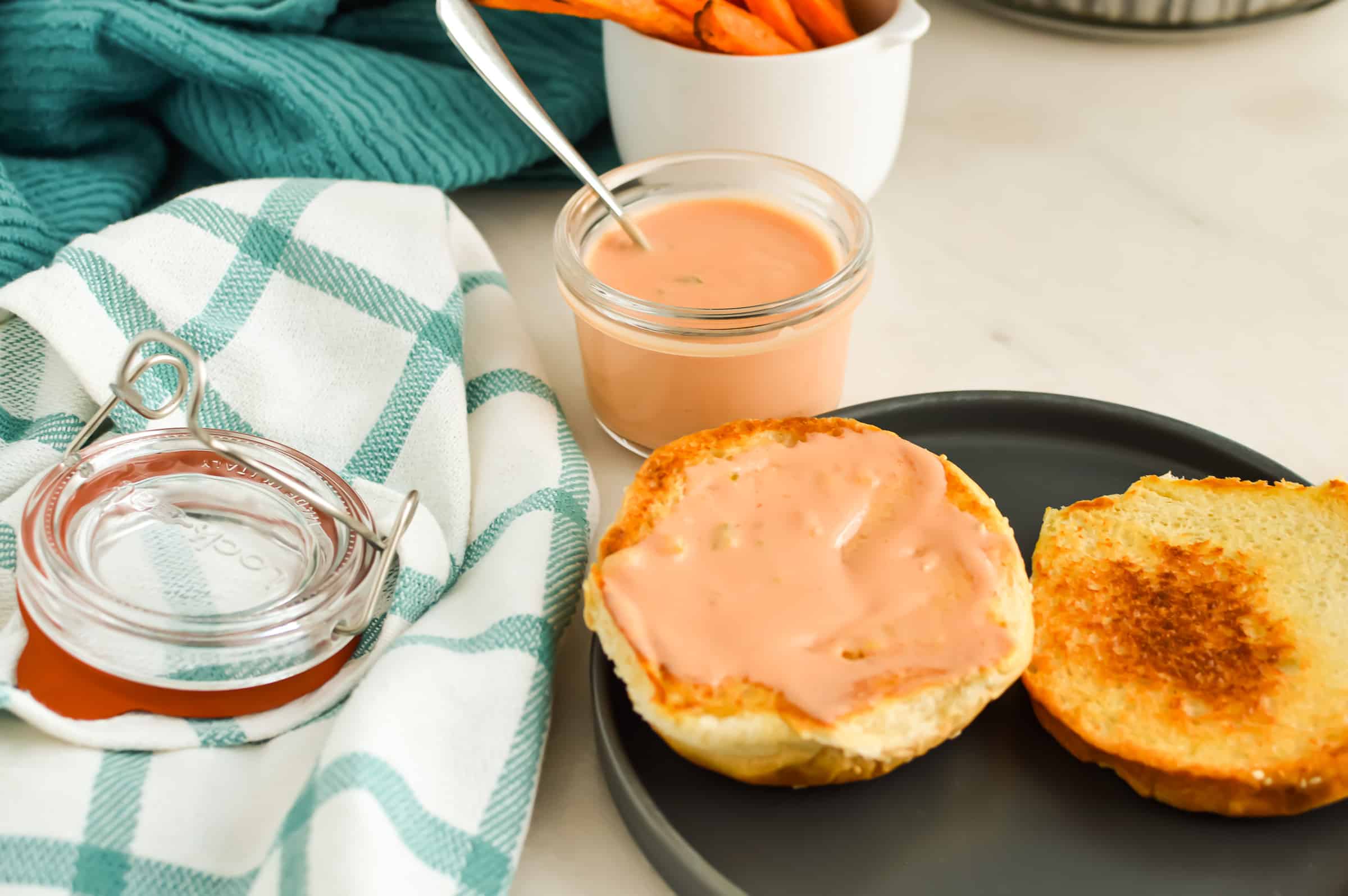 Burger sauce on a bun.